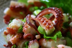 Ahtapot Salatası